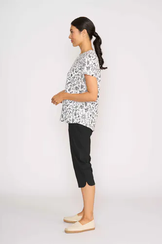 Model wearing Black Pant - 3/4, Scoop Cuff By Esplanade Available at Beetees Nelson